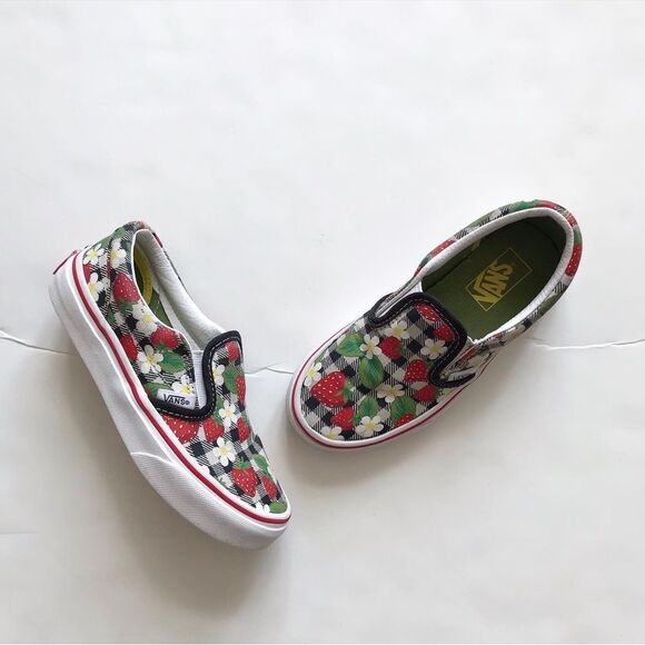 Vans strawberry print slip on sneakers VGUC size 13 kids: - Picture 1 of 8
